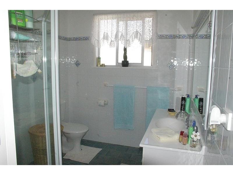 4 Russell Ave, Smithtown NSW 2440