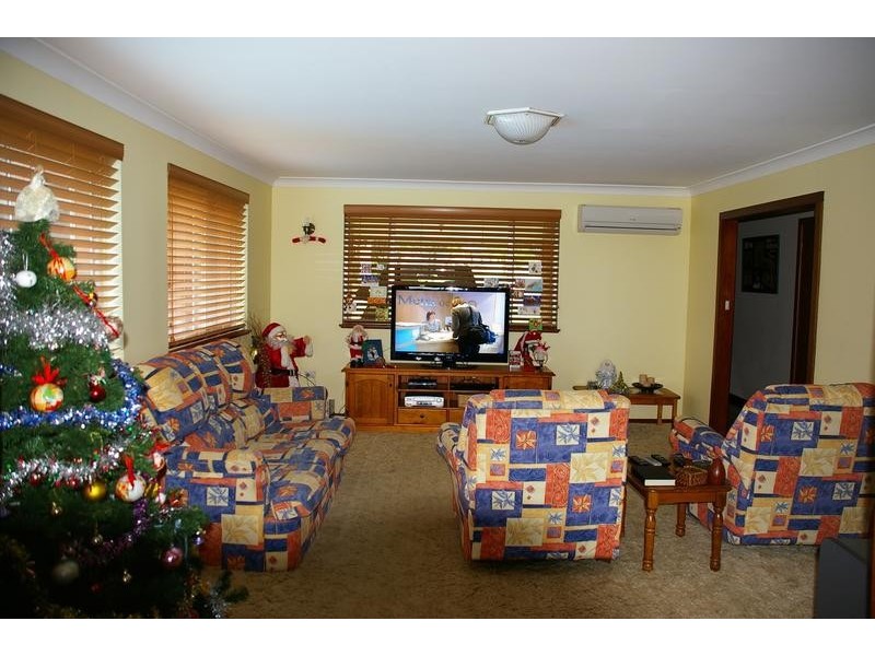 2 Lawrence Crescent, Kempsey NSW 2440