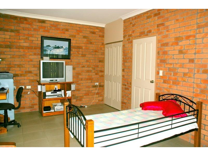 13 Milton Dufty Place, East Kempsey NSW 2440