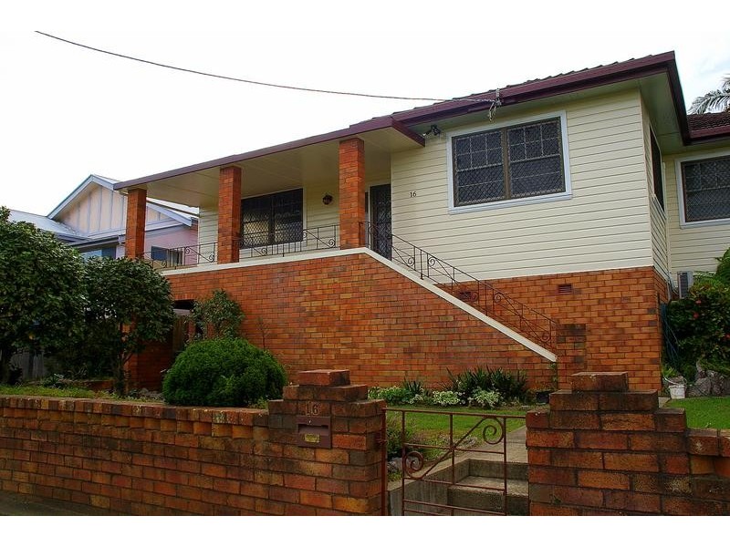 16 Wide Street, Kempsey NSW 2440