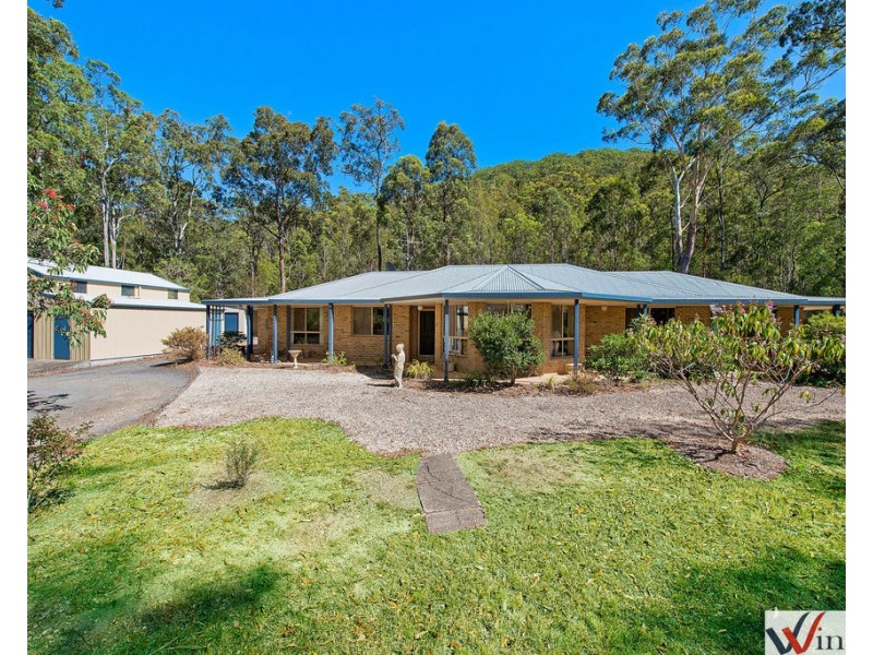 73 Neville Morton Drive, Crescent Head NSW 2440