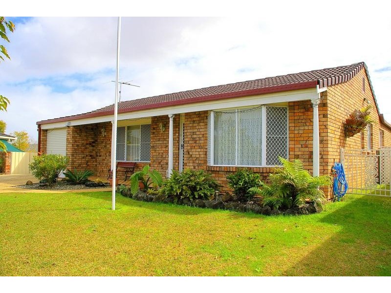 6 Mawson Place, West Kempsey NSW 2440