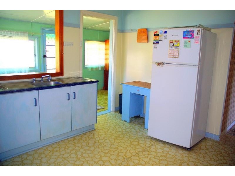 6 Bestic Street, West Kempsey NSW 2440