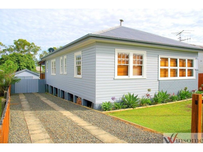 16 Park Avenue, West Kempsey NSW 2440