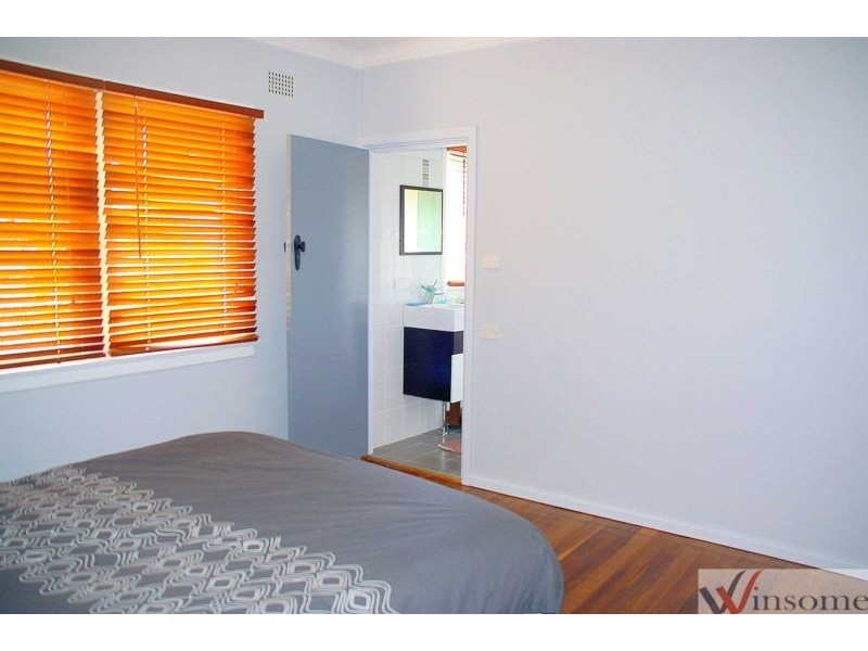16 Park Avenue, West Kempsey NSW 2440