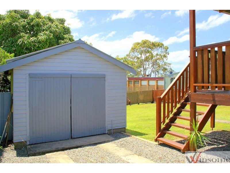 16 Park Avenue, West Kempsey NSW 2440