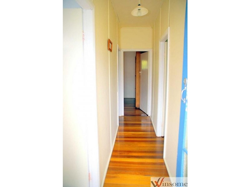 11 Stewart Street, Crescent Head NSW 2440