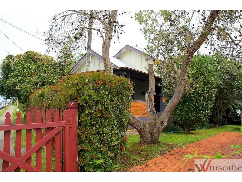 24 Innes Street, East Kempsey NSW 2440