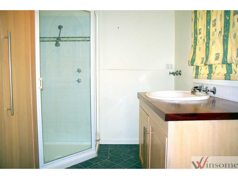 24 Innes Street, East Kempsey NSW 2440