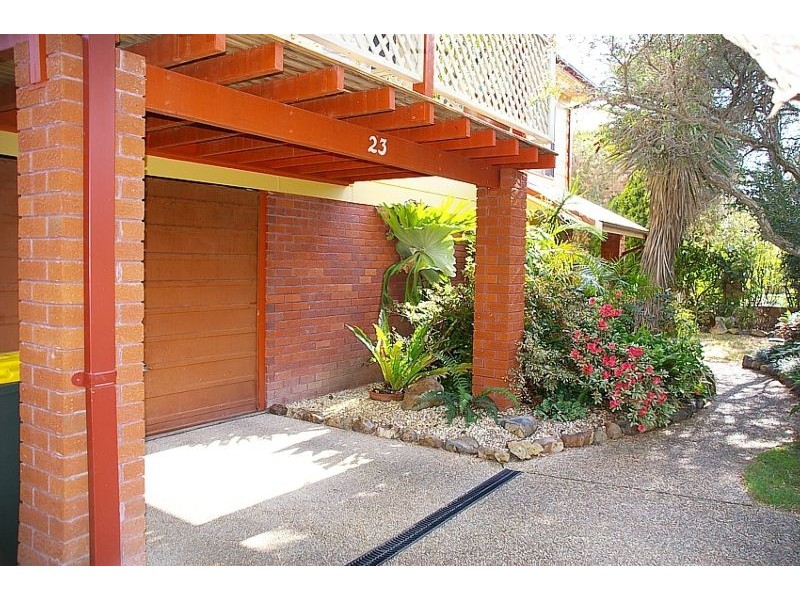 23 Hodgson Street, Crescent Head NSW 2440