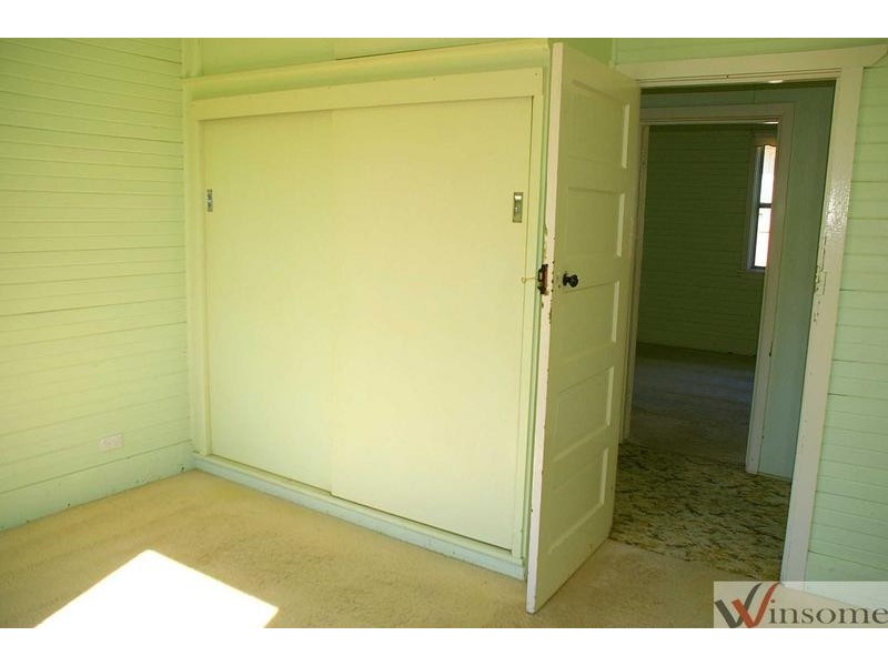 19 Wide Street, West Kempsey NSW 2440