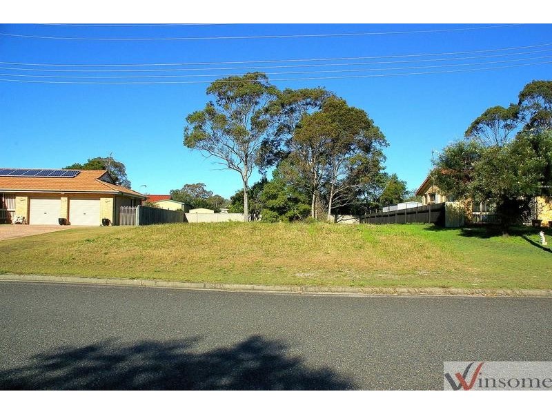 4 Lindsay Noonan Place, South West Rocks NSW 2431