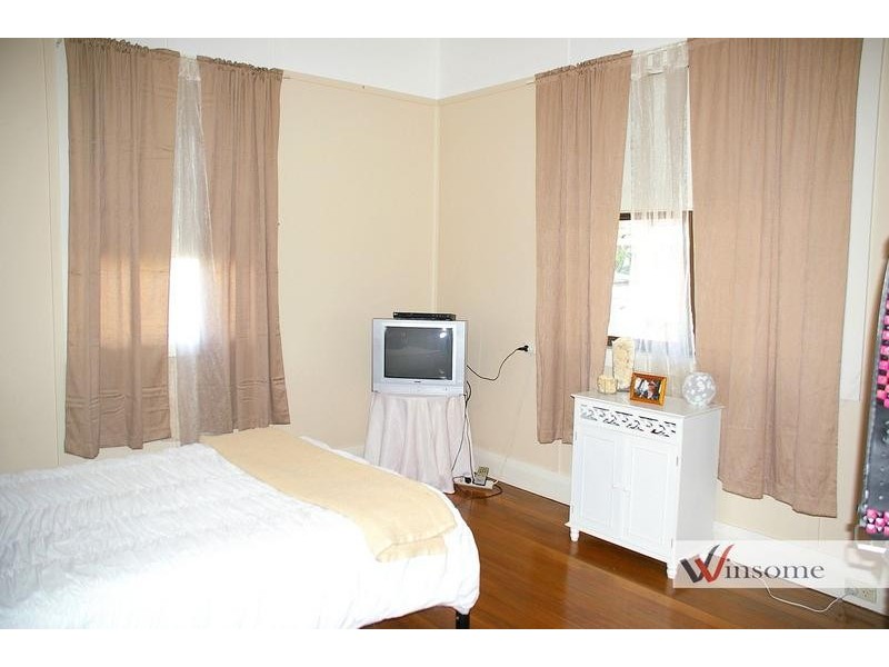 2 Bissett Street, East Kempsey NSW 2440