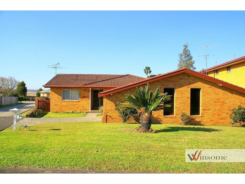 9 Lawrence Crescent, West Kempsey NSW 2440