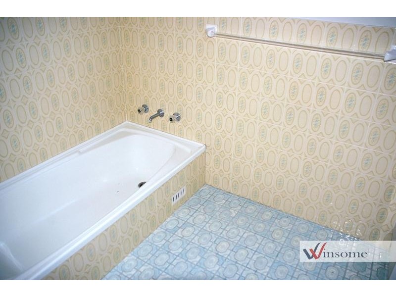 9 Lawrence Crescent, West Kempsey NSW 2440