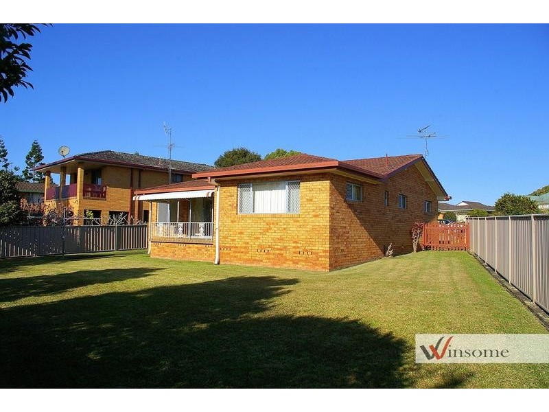 9 Lawrence Crescent, West Kempsey NSW 2440