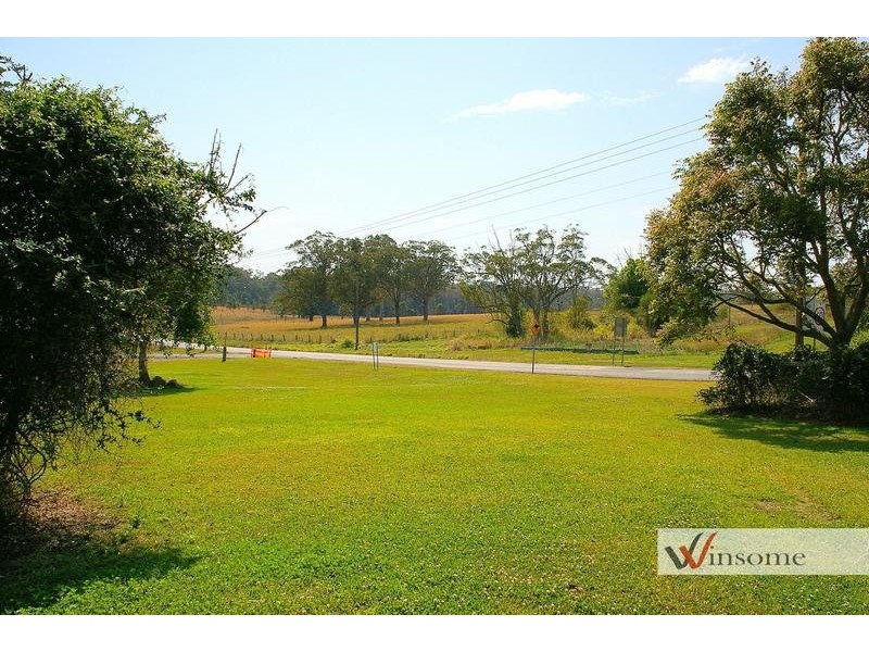 2 Queen Street, Greenhill NSW 2440