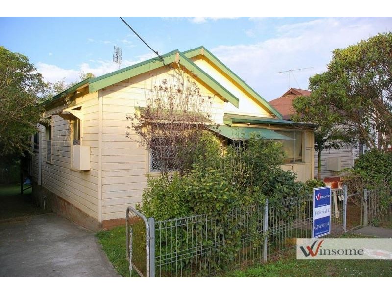 16 Bissett Street, East Kempsey NSW 2440