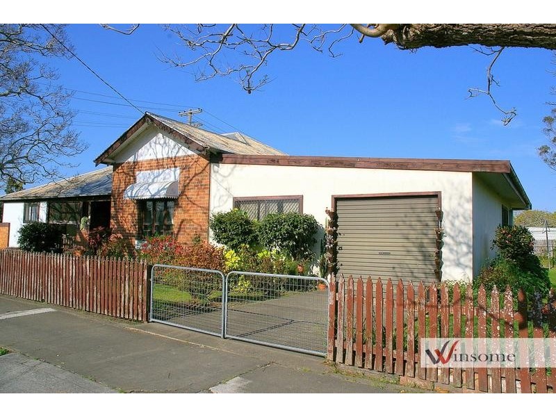 17 Gladstone Street, Kempsey NSW 2440