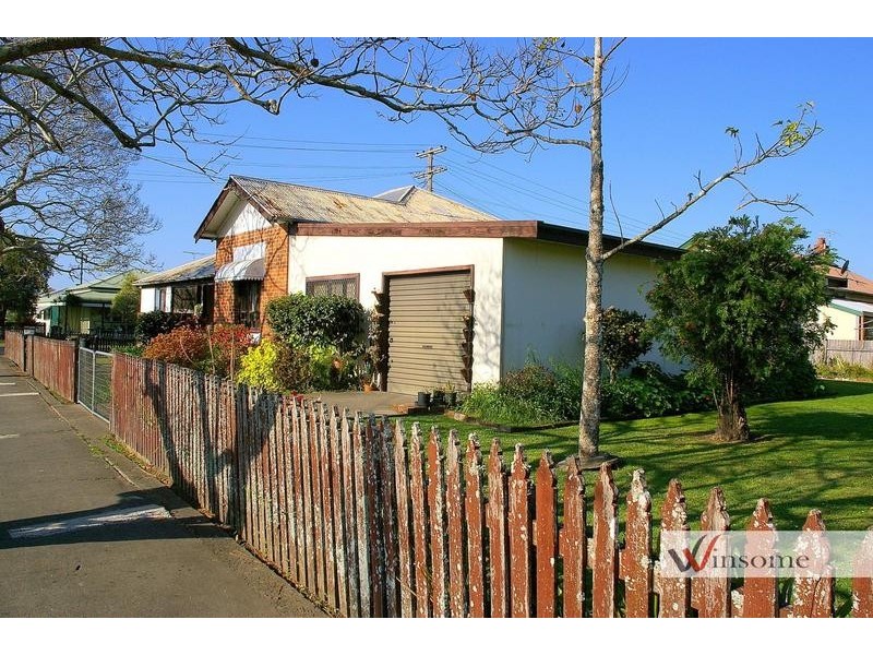 17 Gladstone Street, Kempsey NSW 2440