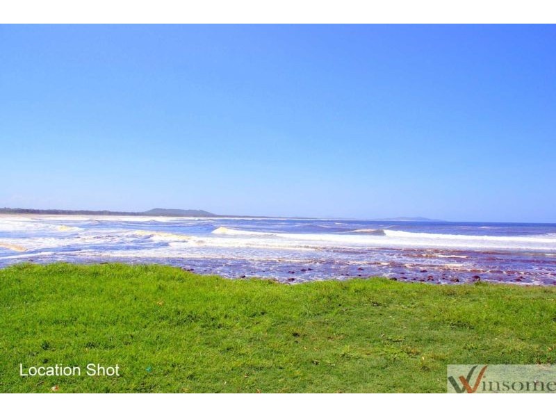 11 Stewart Street, Crescent Head NSW 2440