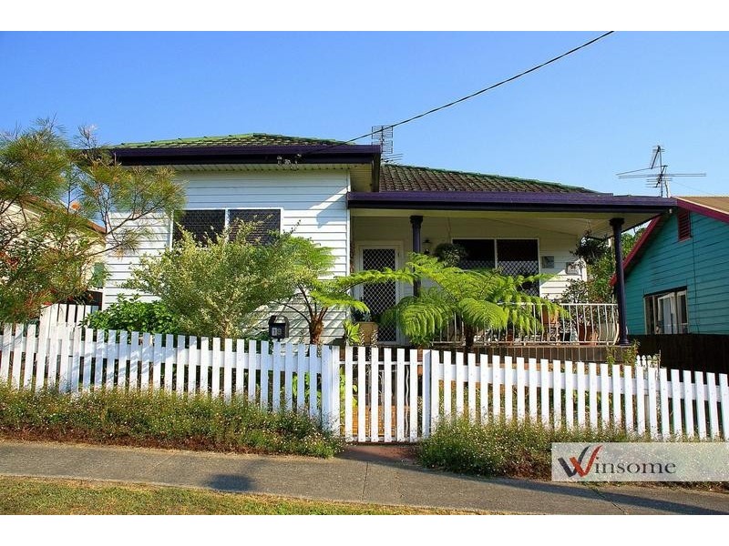 18 Marsh Street, West Kempsey NSW 2440