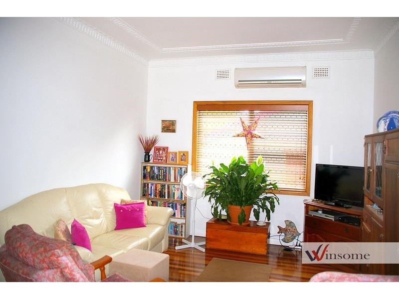 18 Marsh Street, West Kempsey NSW 2440