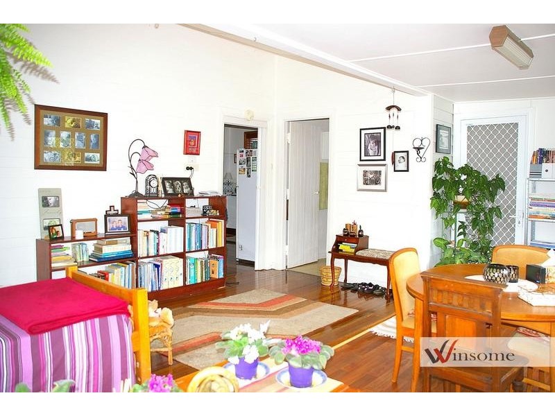 18 Marsh Street, West Kempsey NSW 2440