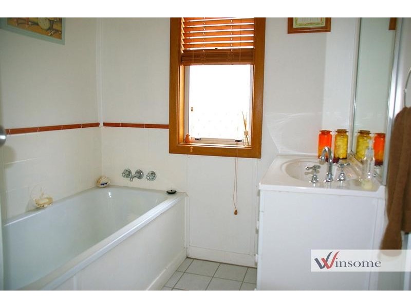 18 Marsh Street, West Kempsey NSW 2440