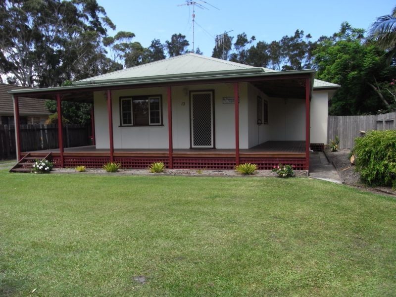 13 Belmore Street, Crescent Head NSW 2440