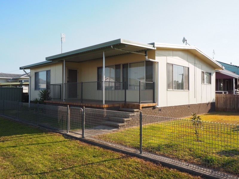 8 Jeffery Street, Smithtown NSW 2440