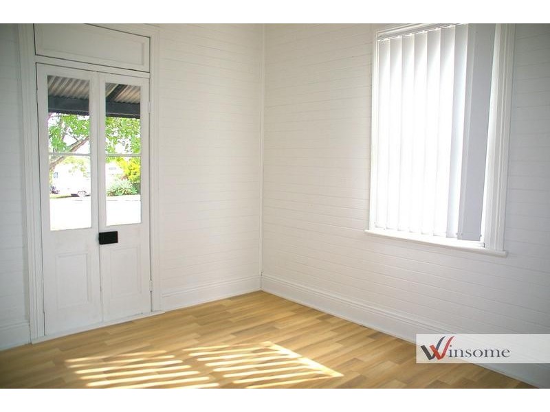 2 Colin Tait Avenue, West Kempsey NSW 2440