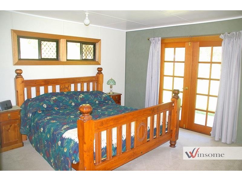 5 Stringybark Crescent, Yarravel NSW 2440