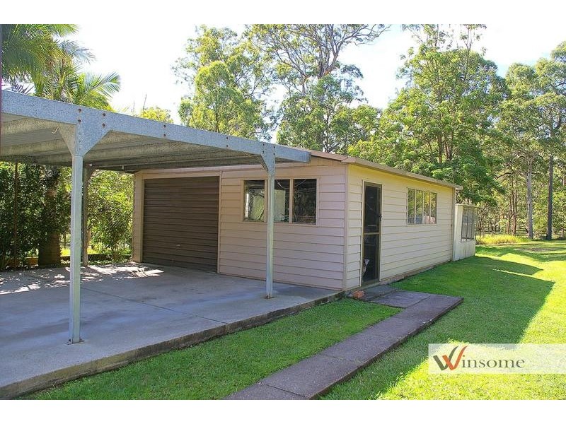 5 Stringybark Crescent, Yarravel NSW 2440