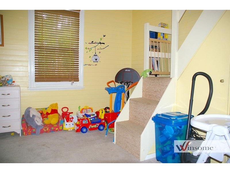 33 Sullivan Street, East Kempsey NSW 2440