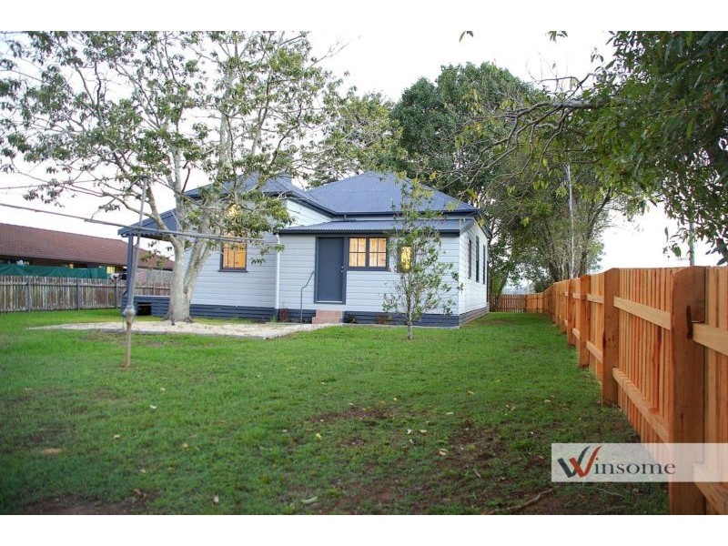 2 Colin Tait Avenue, West Kempsey NSW 2440