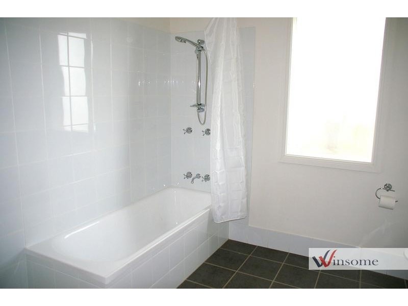 2 Colin Tait Avenue, West Kempsey NSW 2440