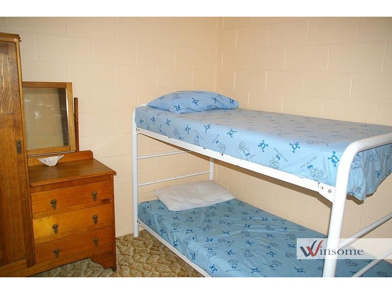 24 Hodgson Street, Crescent Head NSW 2440