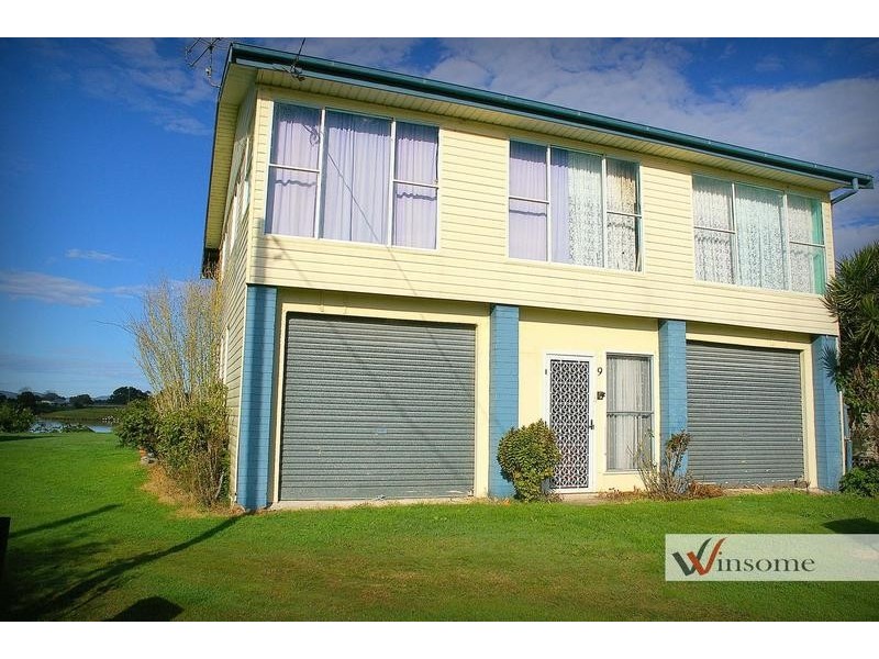 9 Russell Avenue, Smithtown NSW 2440