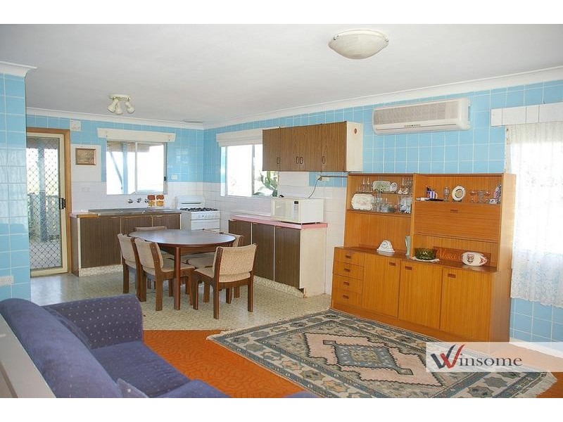 9 Russell Avenue, Smithtown NSW 2440