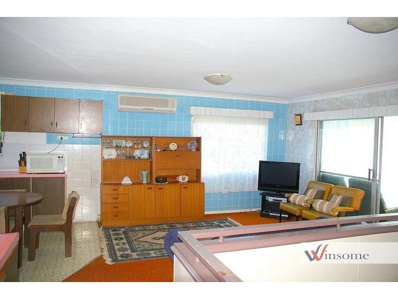 9 Russell Avenue, Smithtown NSW 2440