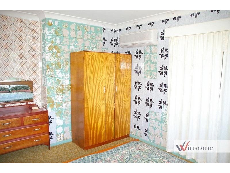 9 Russell Avenue, Smithtown NSW 2440