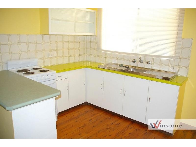 8 Ninth Avenue, Stuarts Point NSW 2441