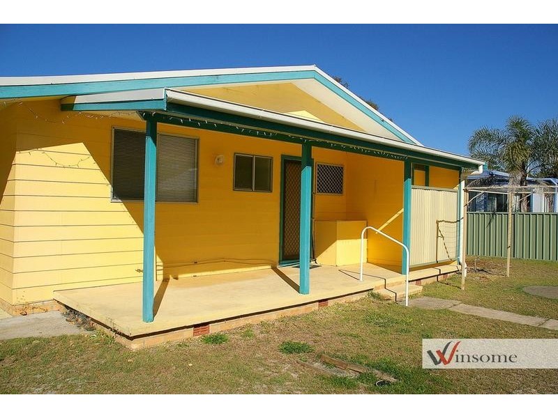 8 Ninth Avenue, Stuarts Point NSW 2441