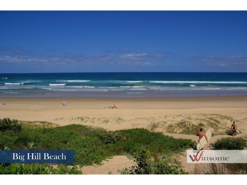 954 Plomer Road, Crescent Head NSW 2440