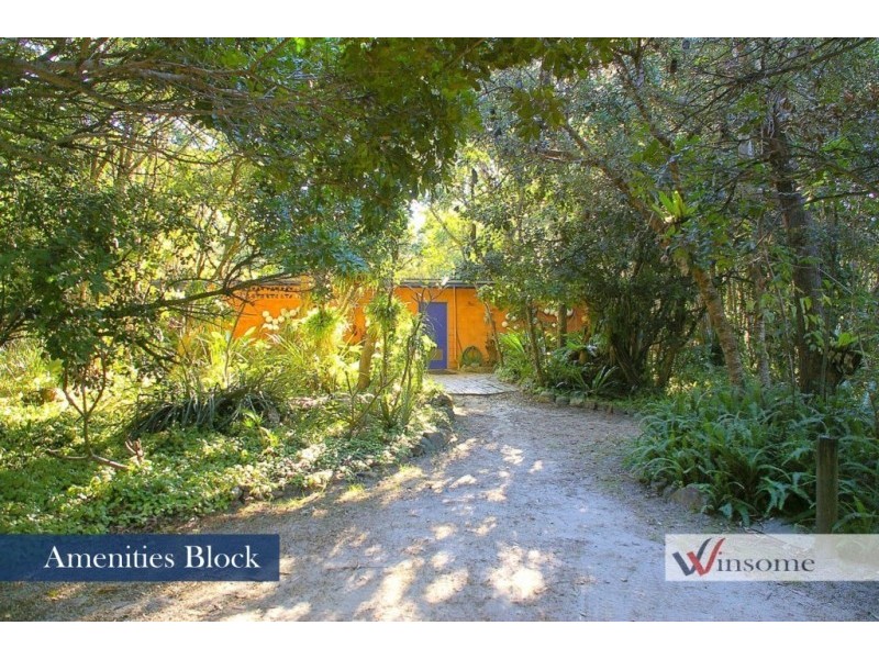 954 Plomer Road, Crescent Head NSW 2440