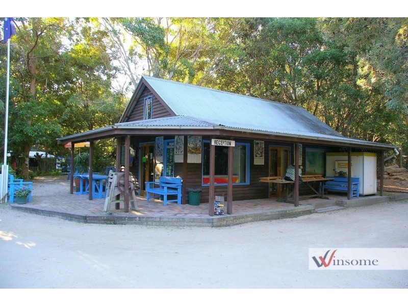 954 Plomer Road, Crescent Head NSW 2440