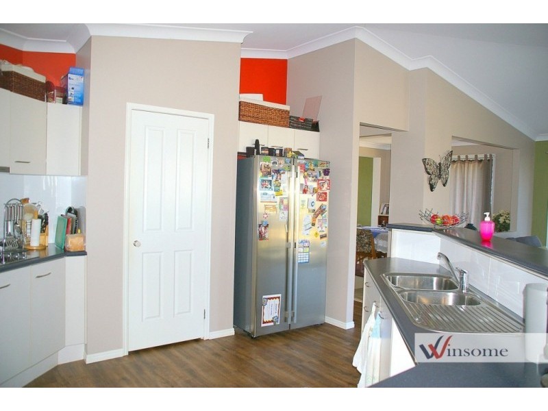 3 Forest Place, West Kempsey NSW 2440