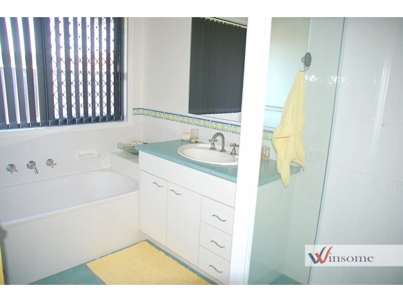 3 Forest Place, West Kempsey NSW 2440