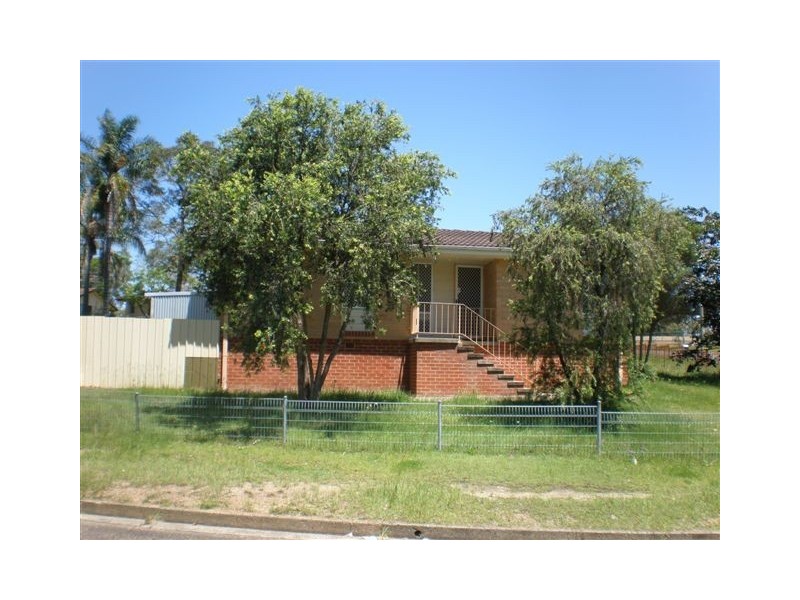 18 Keith Moses CRESCENT, Kempsey NSW 2440